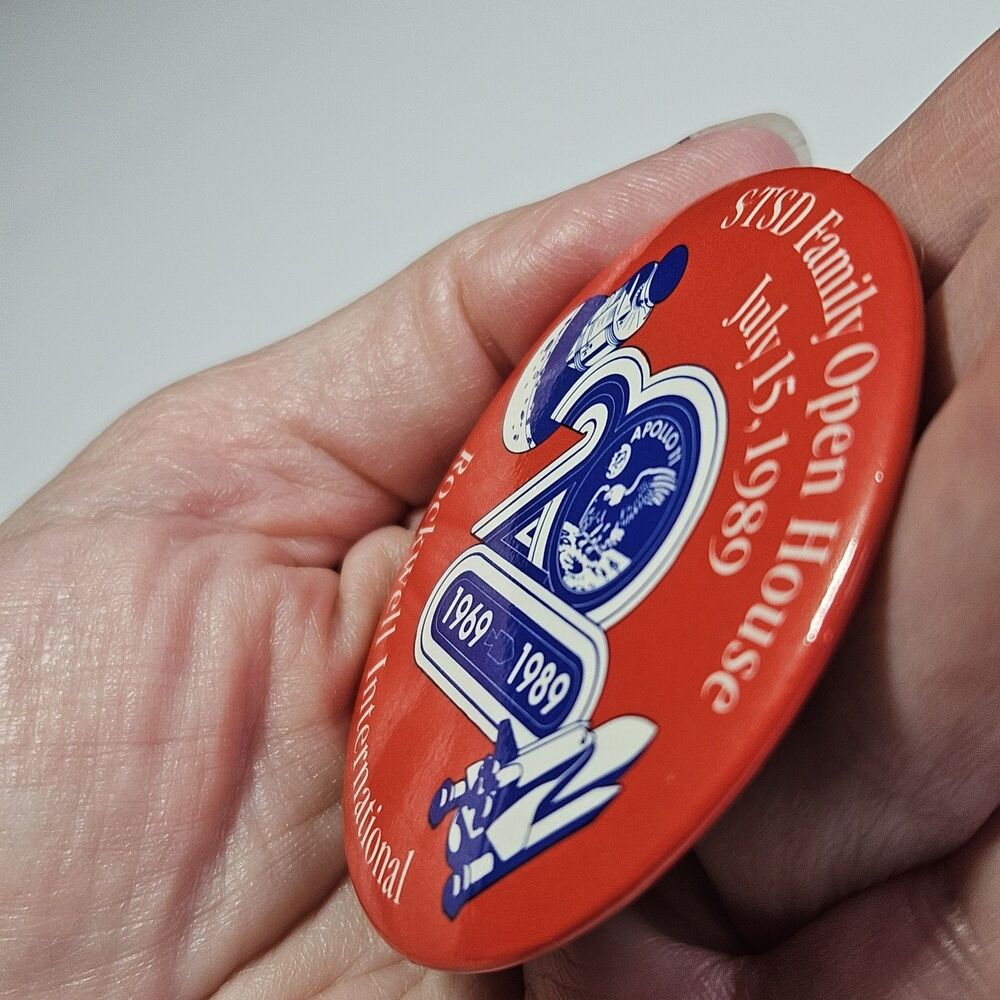 Nasa Pins Buttons Collection Space Shuttle Challenger Rockwell Silver Tone Red - Picture 3 of 8